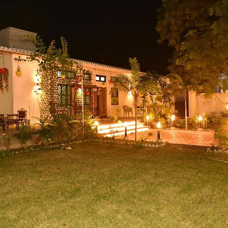 فيلا Gc Farms Ayodhya المظهر الخارجي الصورة