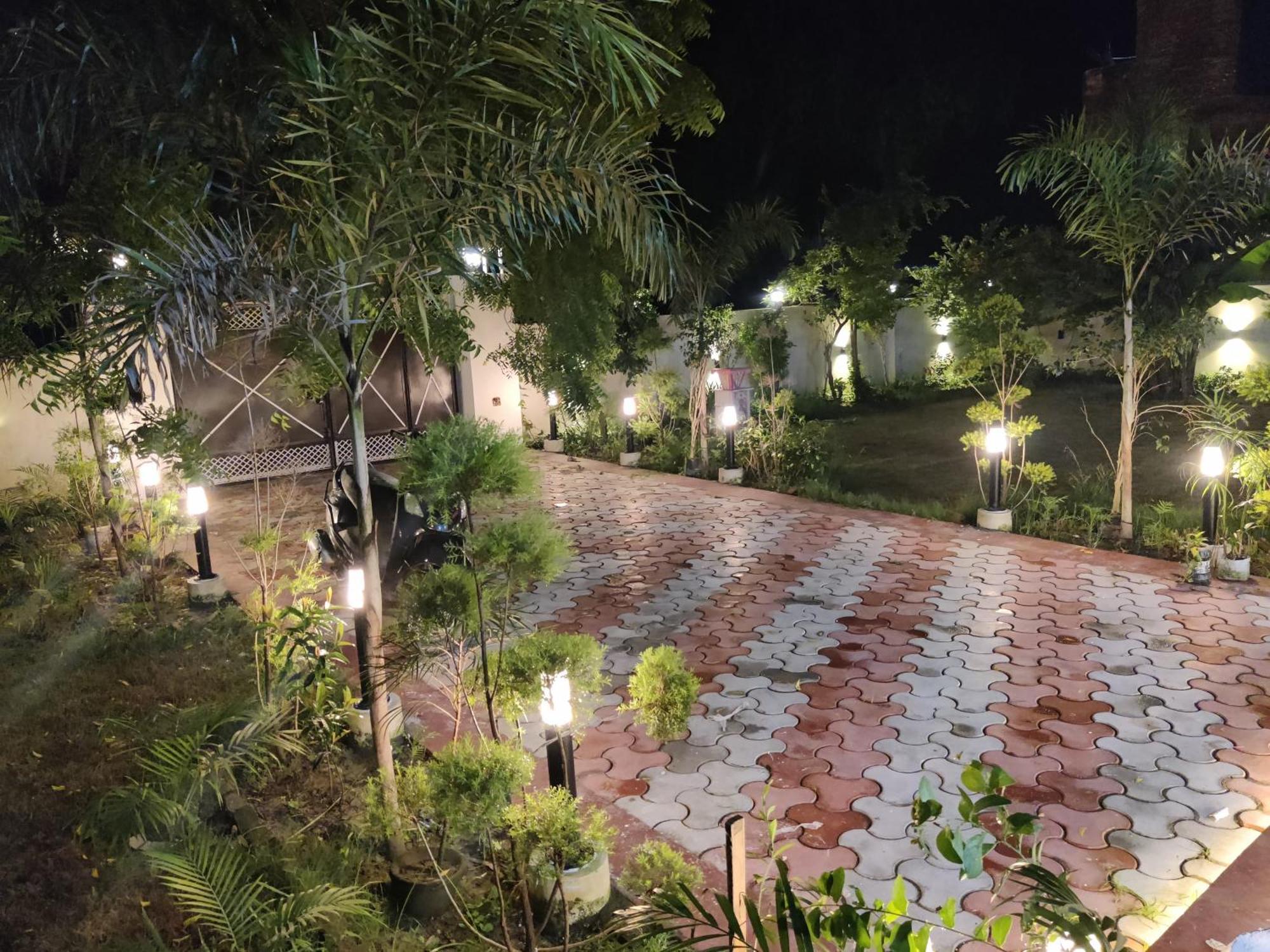فيلا Gc Farms Ayodhya المظهر الخارجي الصورة