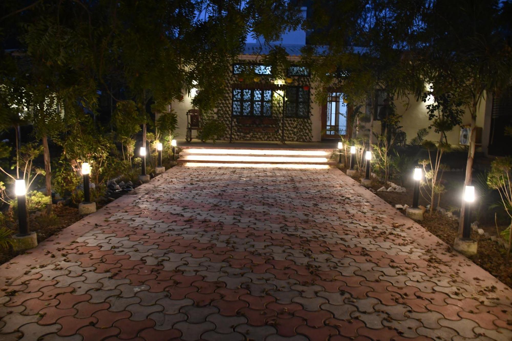فيلا Gc Farms Ayodhya المظهر الخارجي الصورة