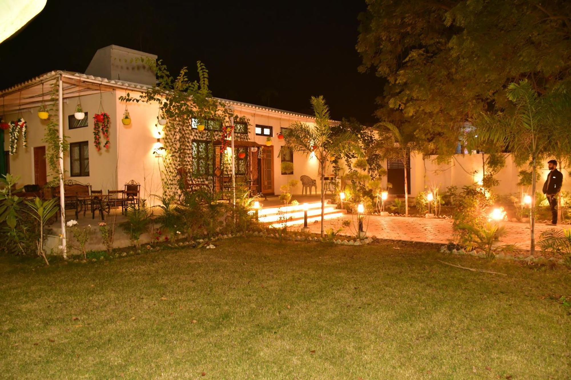 فيلا Gc Farms Ayodhya المظهر الخارجي الصورة